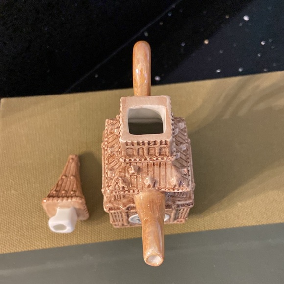 Big Ben & Chinese Asian Pagoda Fitz and Floyd Miniature Teapots Around The World - Picture 14 of 15